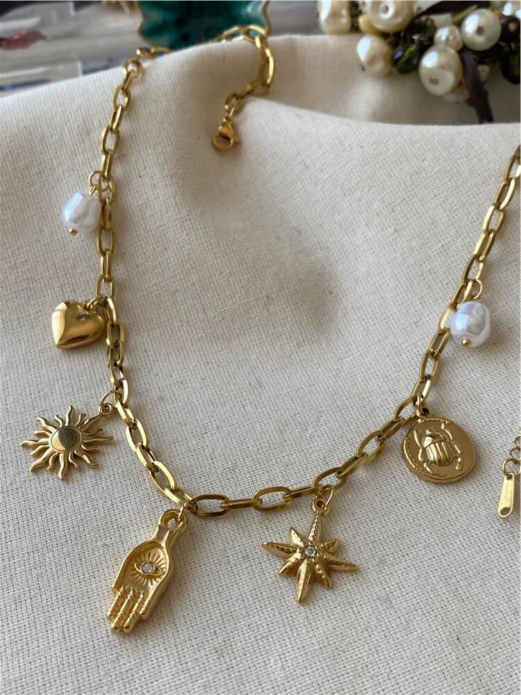 Çelik Vintage Hamse Eli Charm Kolye