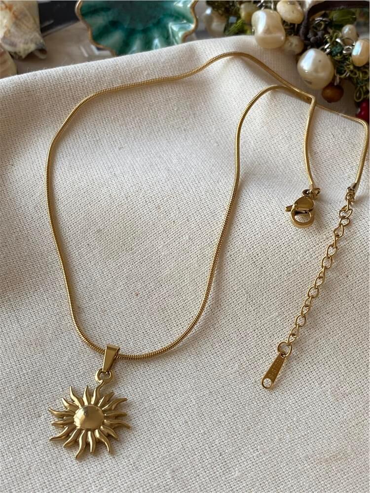 Çelik Vintage Sun Kolye