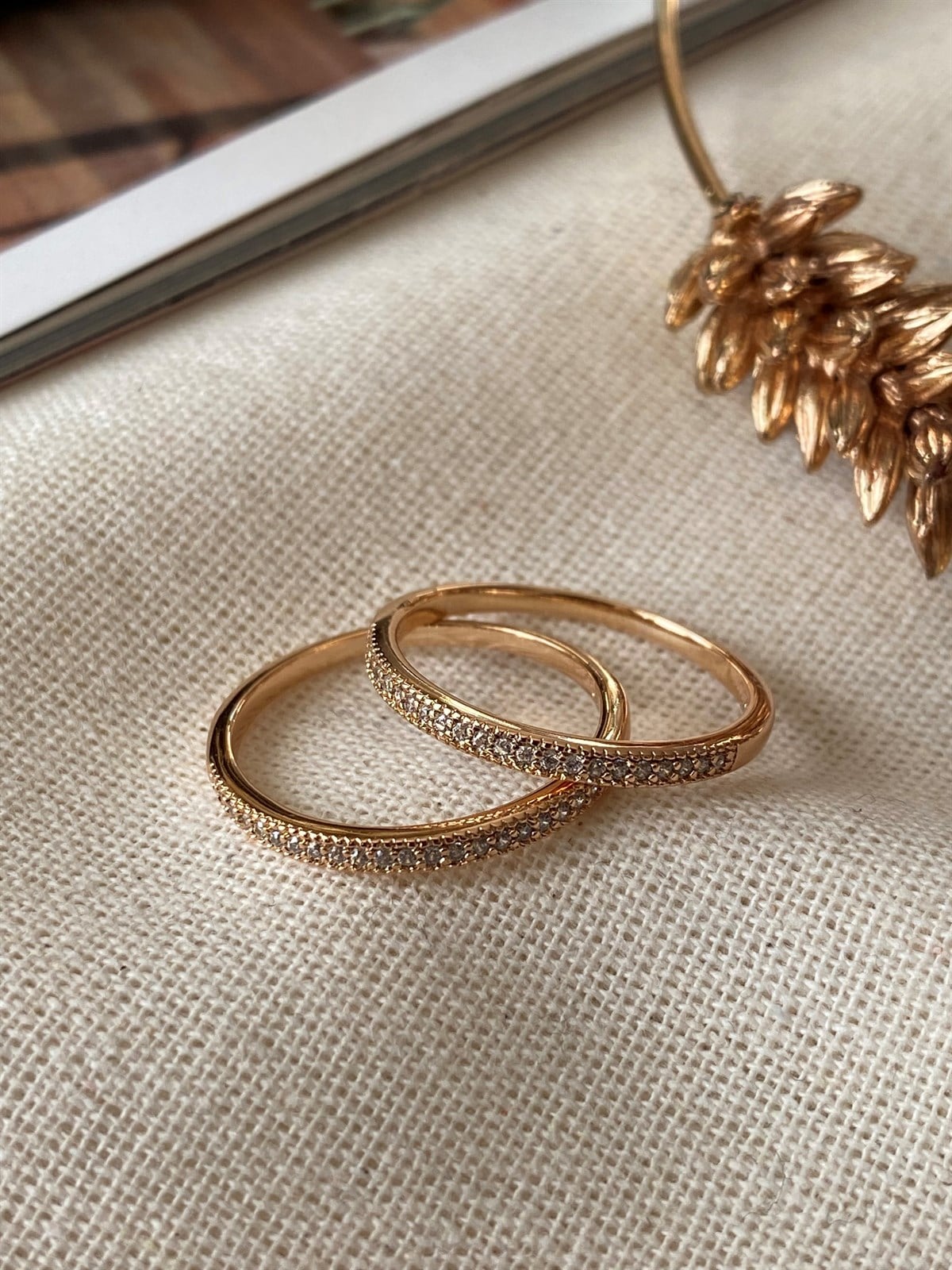 Çelik XUP İnce Taşlı Yüzük