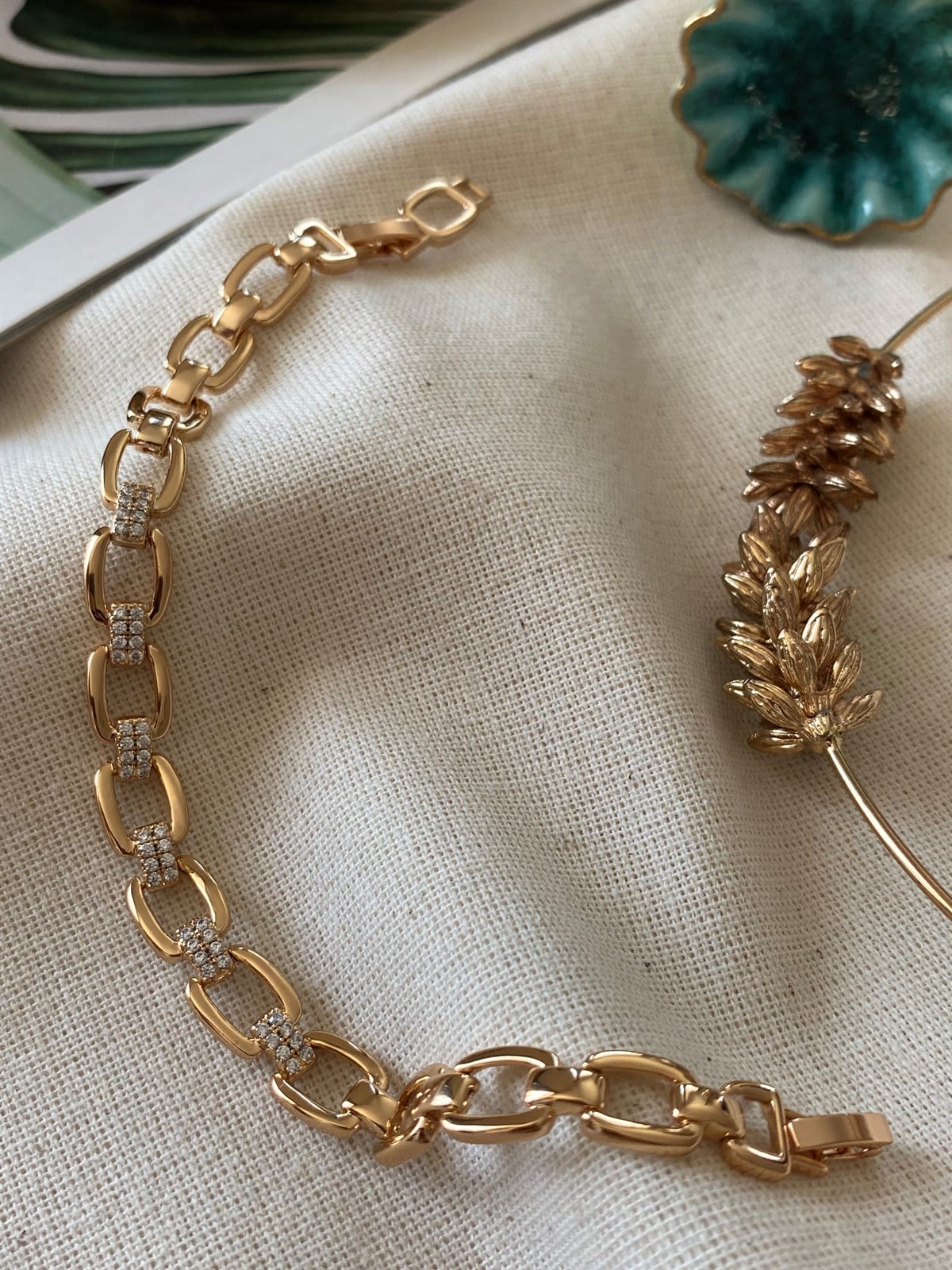 Çelik XUP Taşlı Oval Bileklik