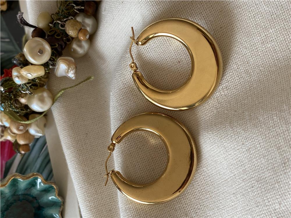 Çelik Yassı Halka Küpe