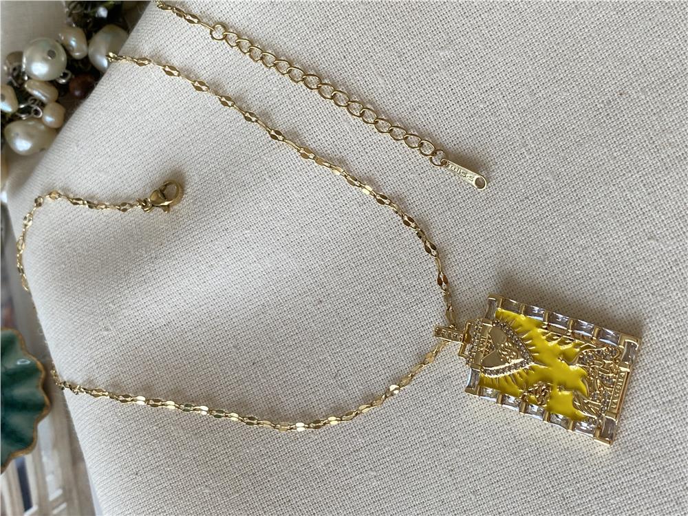 Çelik Yellow La Stella Kolye
