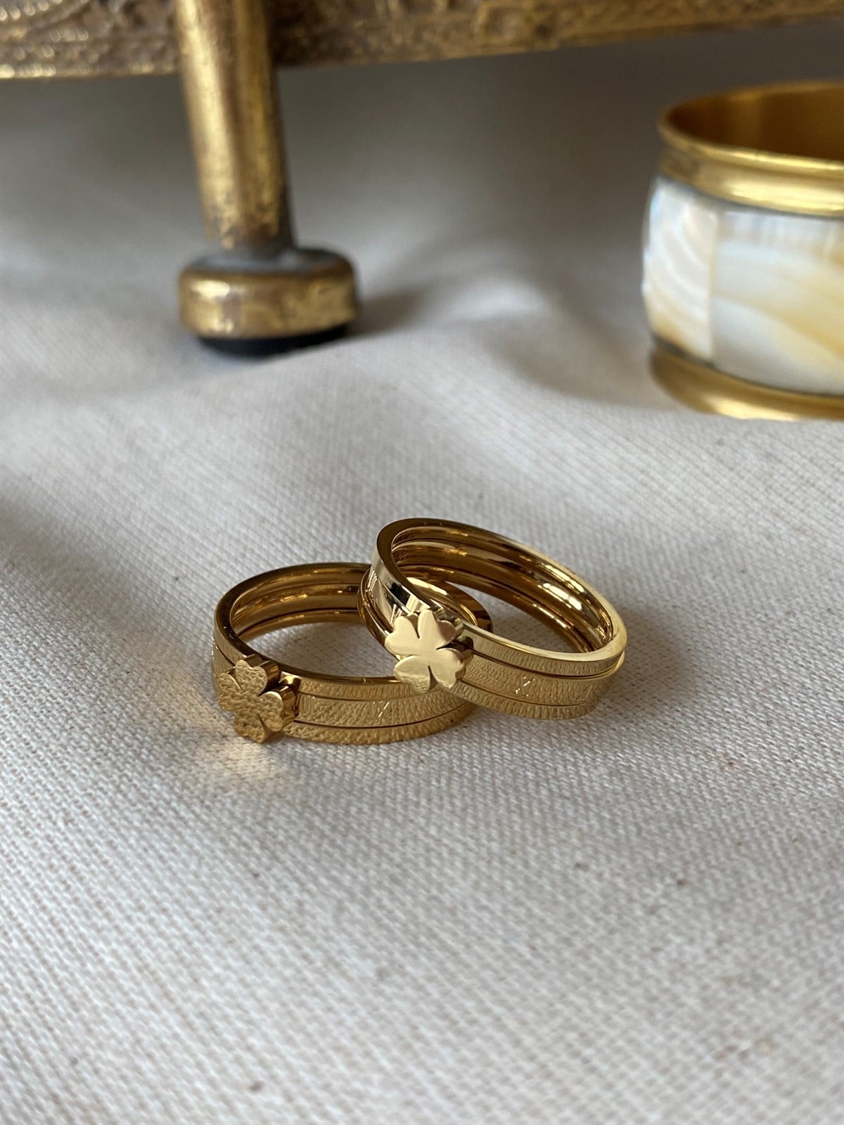 Steel Clover Ring