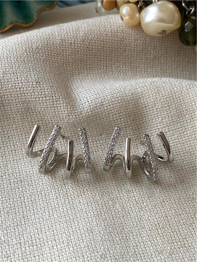 Claw Küpe