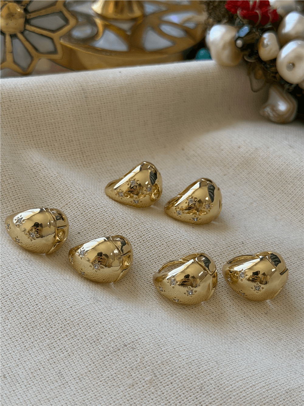Çoklu Gold Baskılı Bombeli Küpe Seti