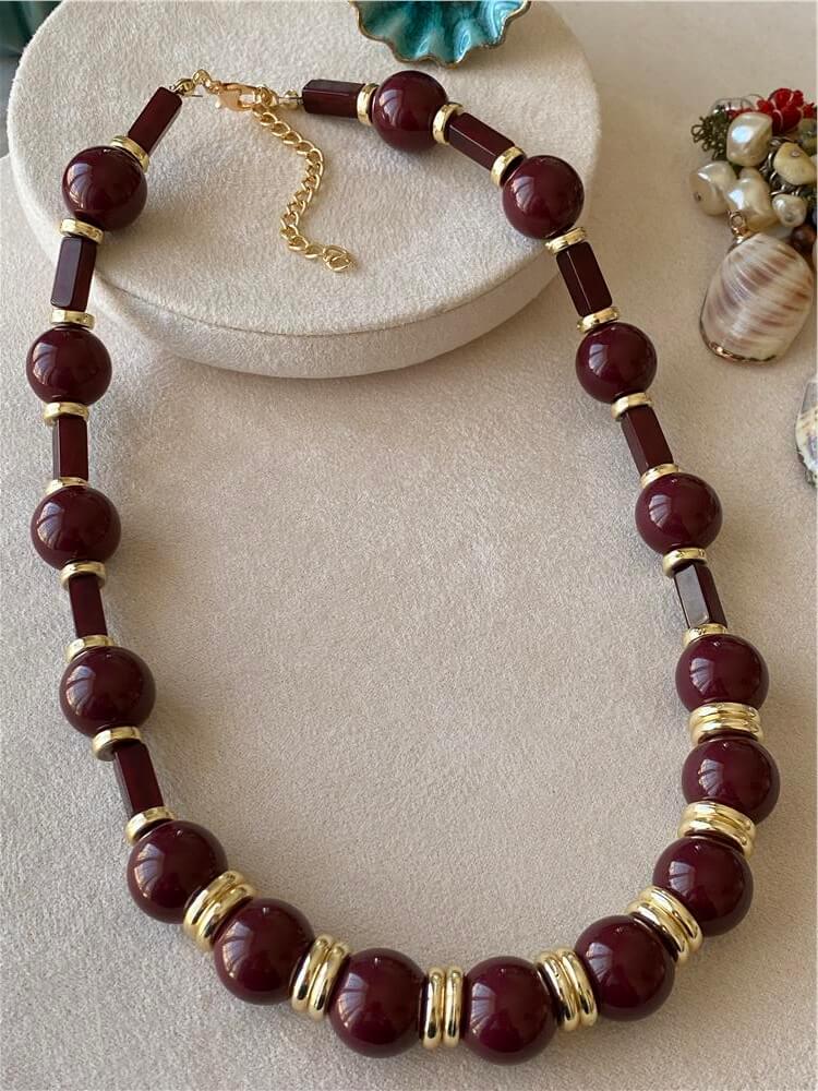 Çubuk Detaylı Bordo Topçuk Kolye