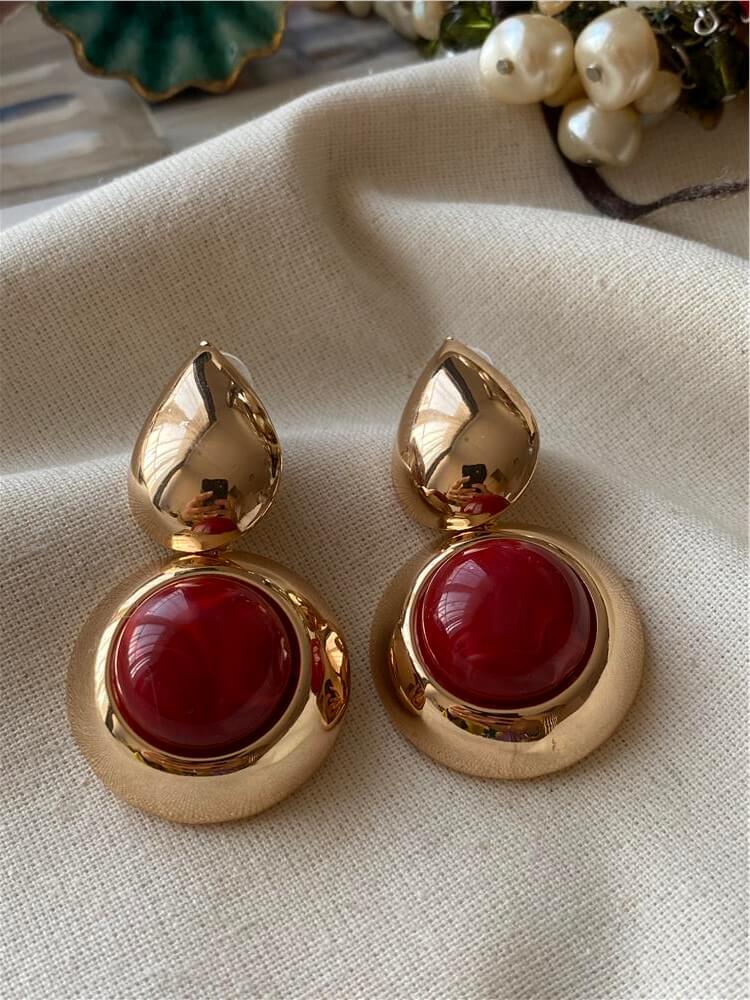 Damla Model Kırmızı Taşlı Plaka Küpe