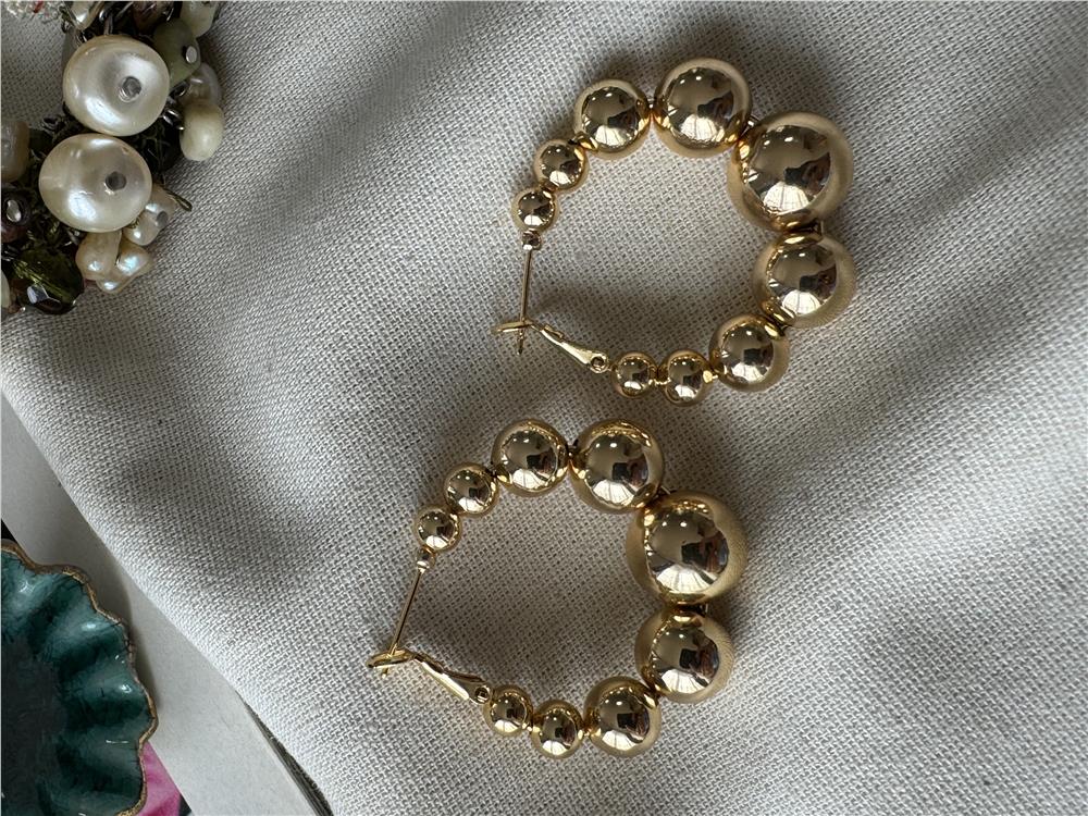 Dorikalar Halka Küpe