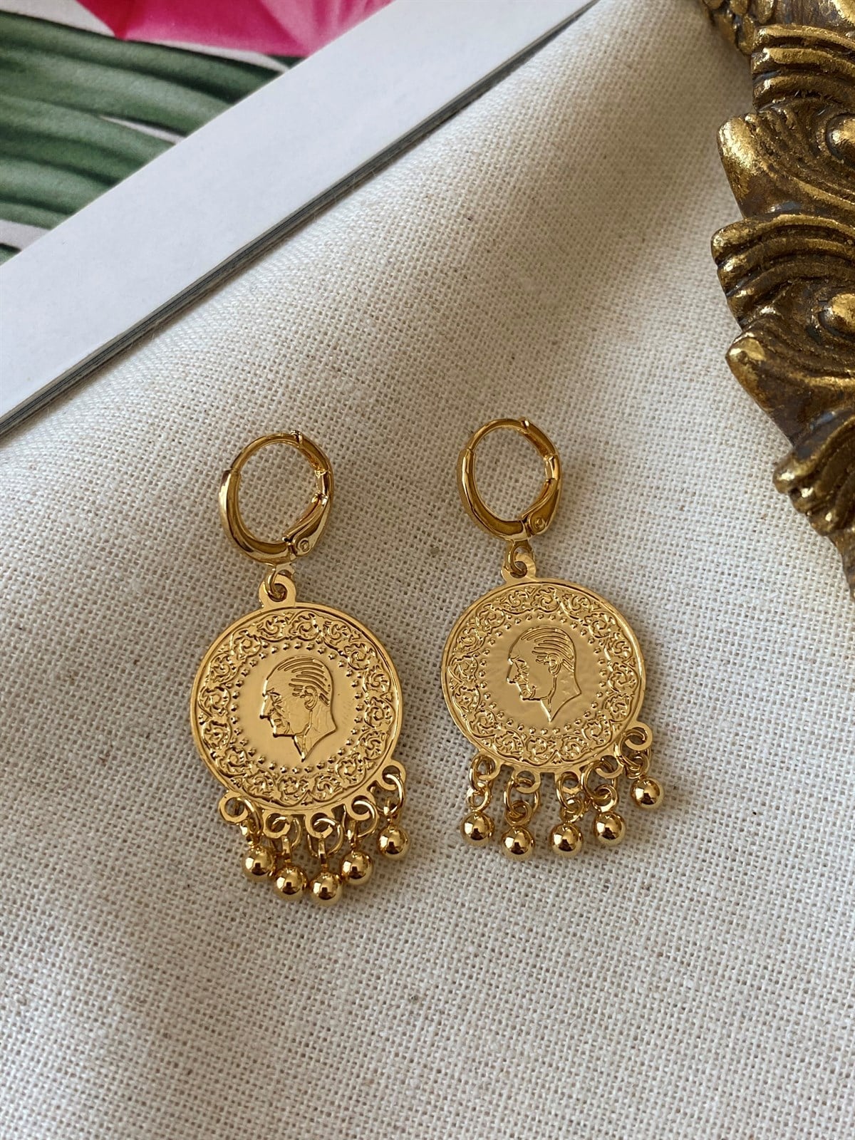 Dorikalı Çeyrekli Küpe