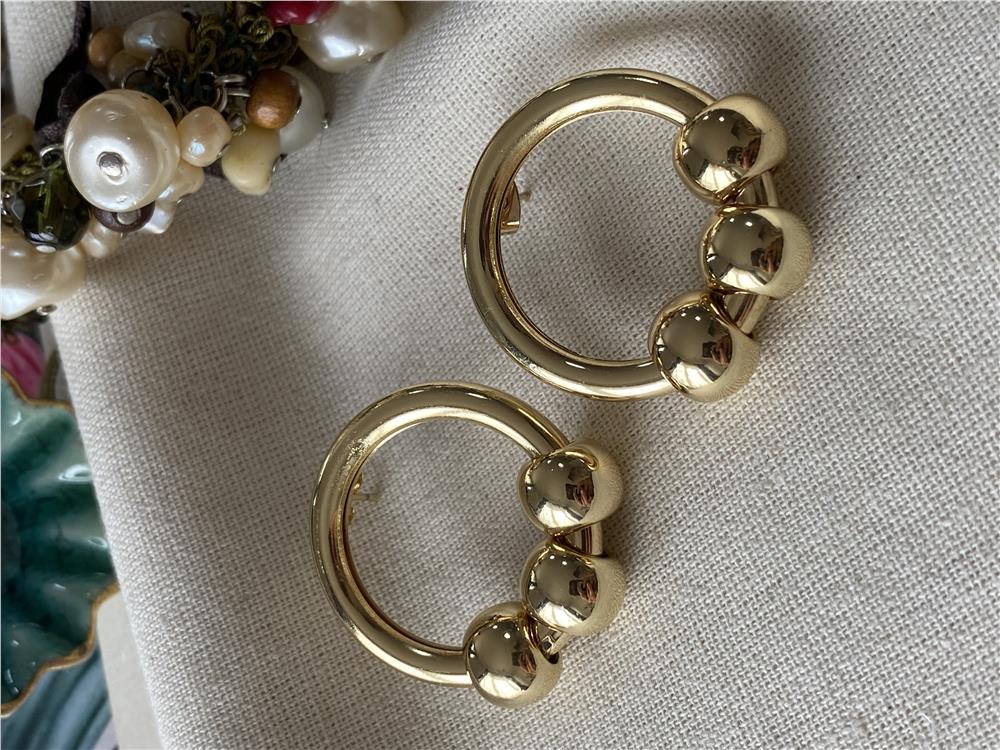 Dorikalı Halka Küpe