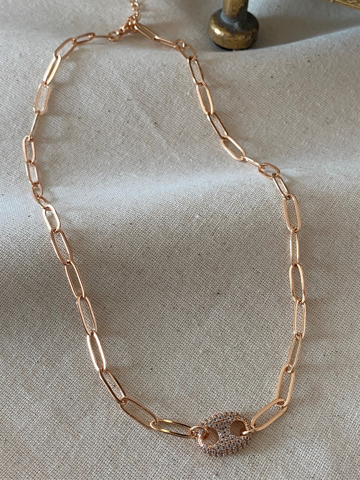 Button Motif Necklace
