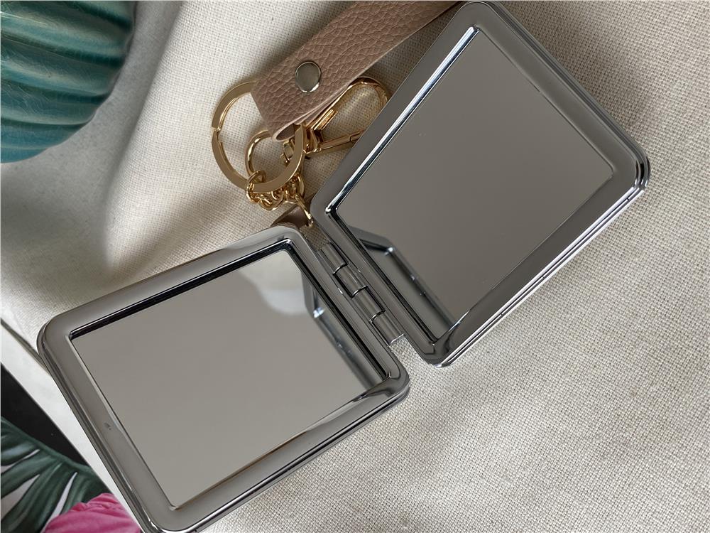 Fancy Anahtarlıklı Ayna