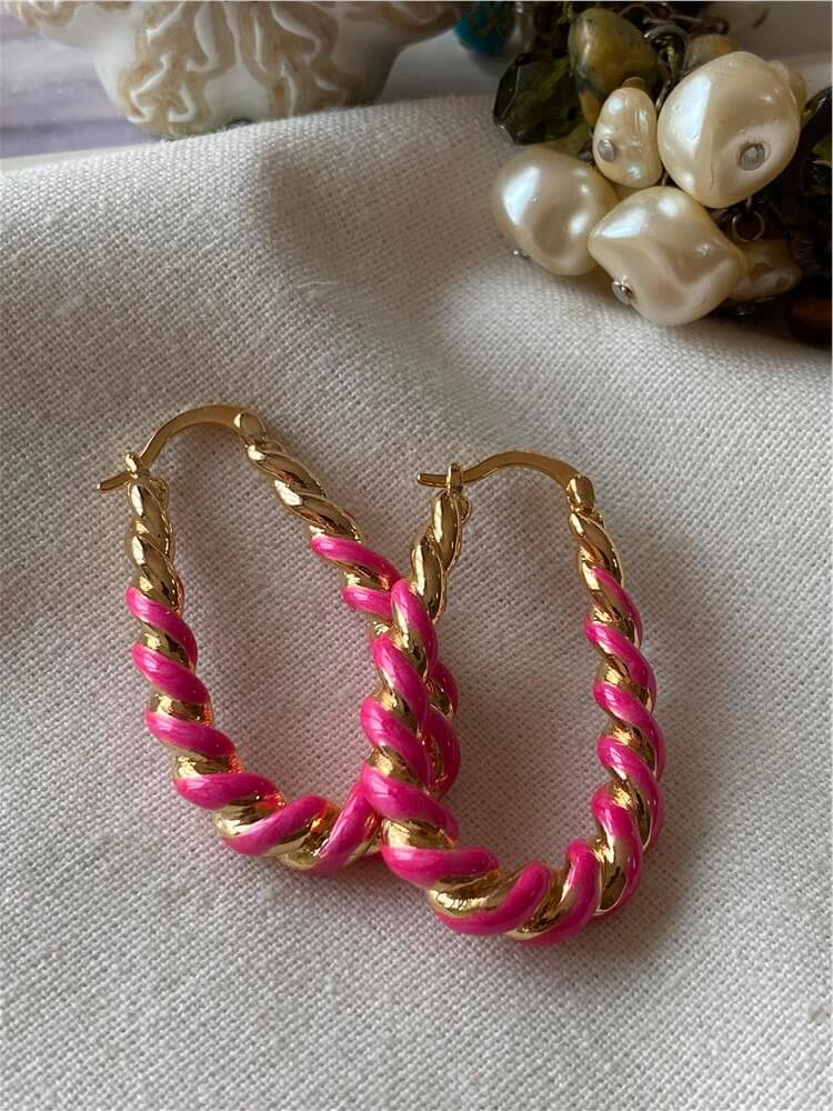 Fuşya Mineli Oval Burgu Küpe