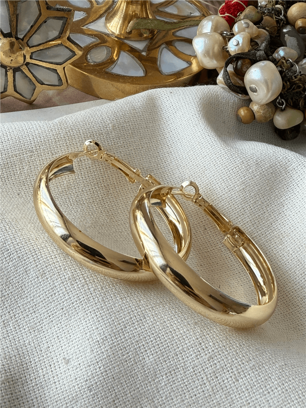 Gold Geniş Bombeli Halka Küpe