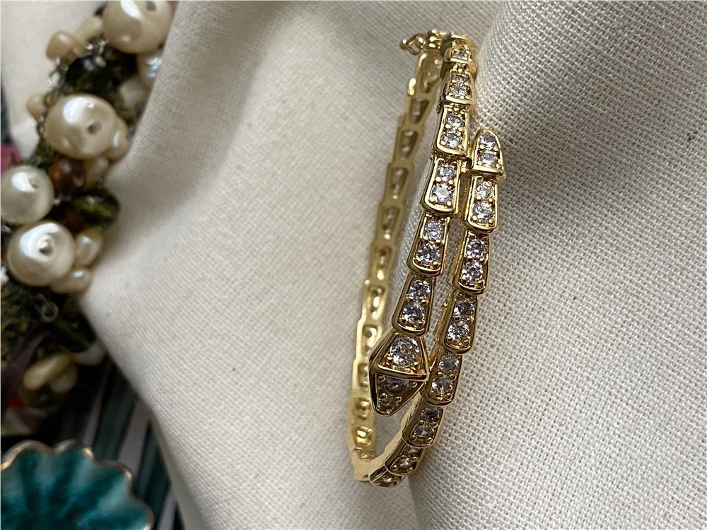Gold Taşlı Snake Kelepçe