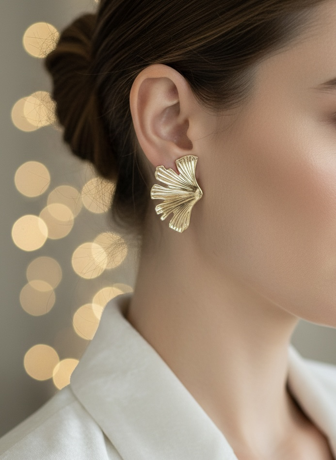 Gold Vintage Yaprak Küpe