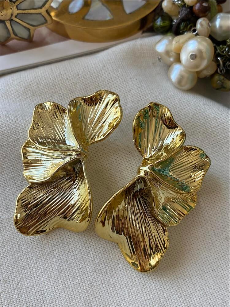 Gold Yarım Çiçek Küpe