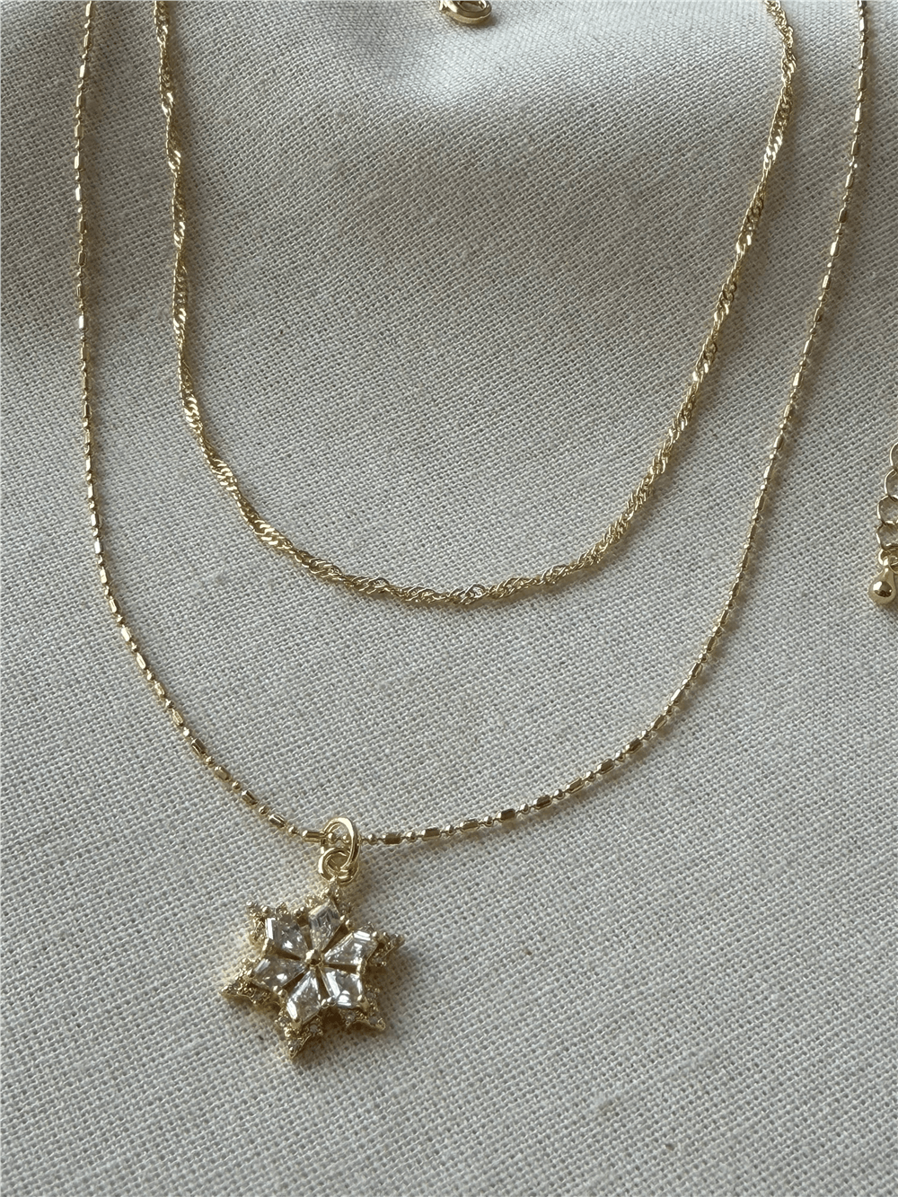 İkili Gold Kar Tanesi Charmlı Kolye