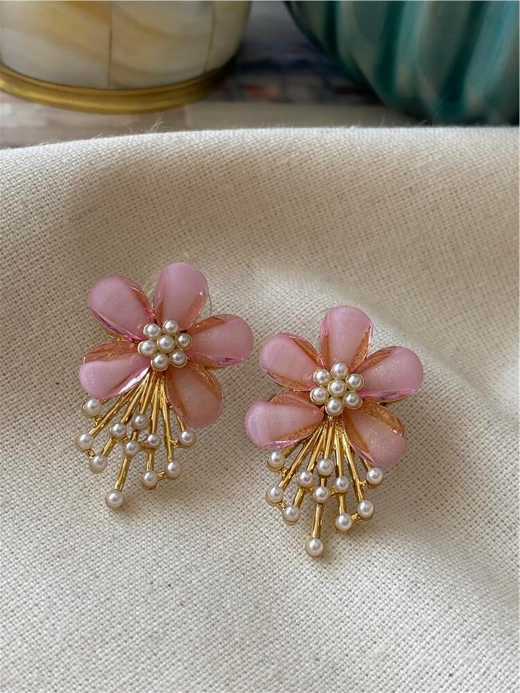 İncili Açık Pembe Çiçek Küpe