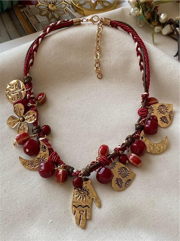 İthal Büyük Metal Charmlı Bordo Halat Kolye