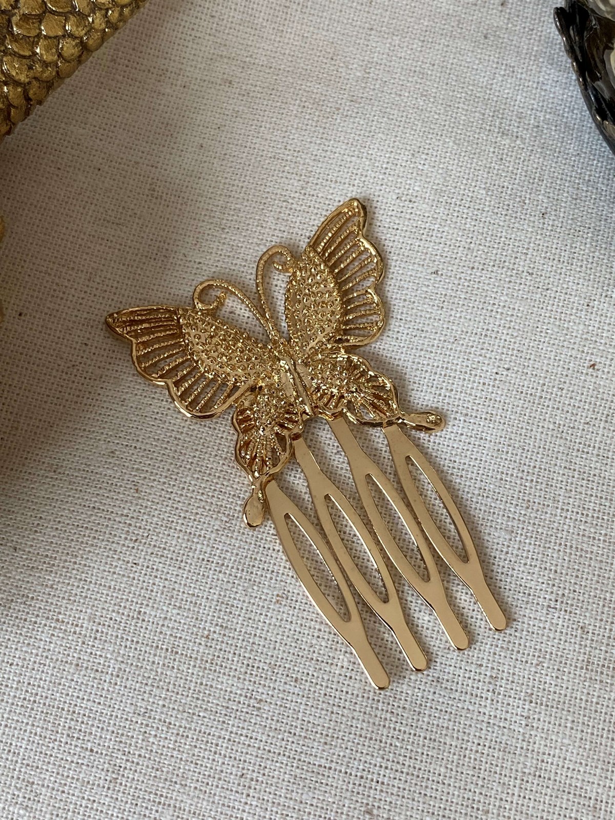 Butterfly Scalloped Clasp