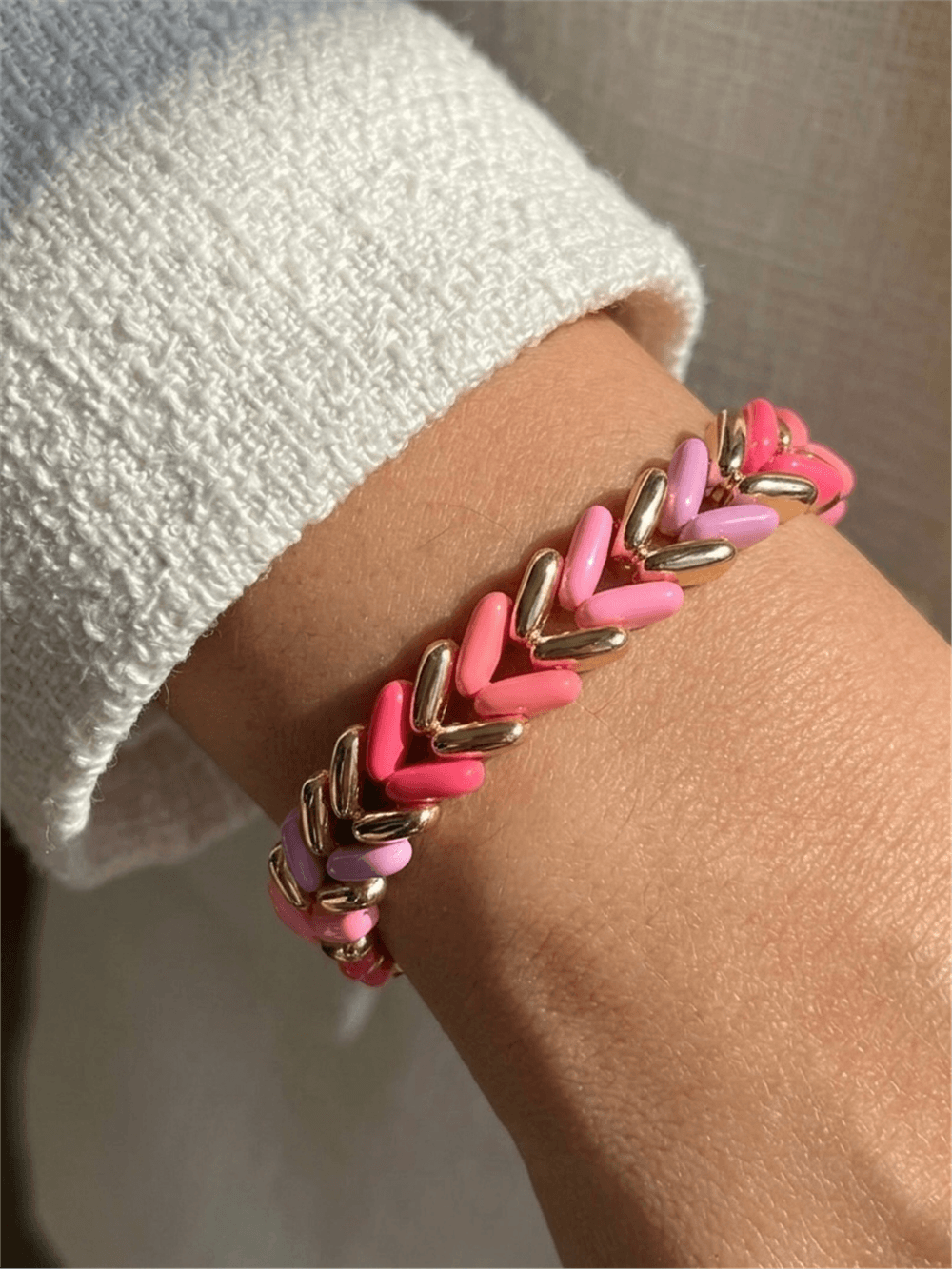 Kılçık Model Gold Detaylı Pembe Porselen Bileklik