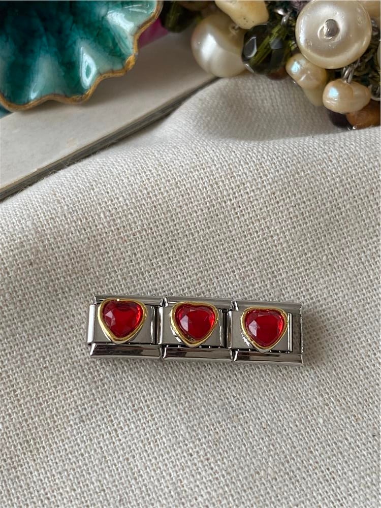 Kırmızı Kalp Nomi Charm