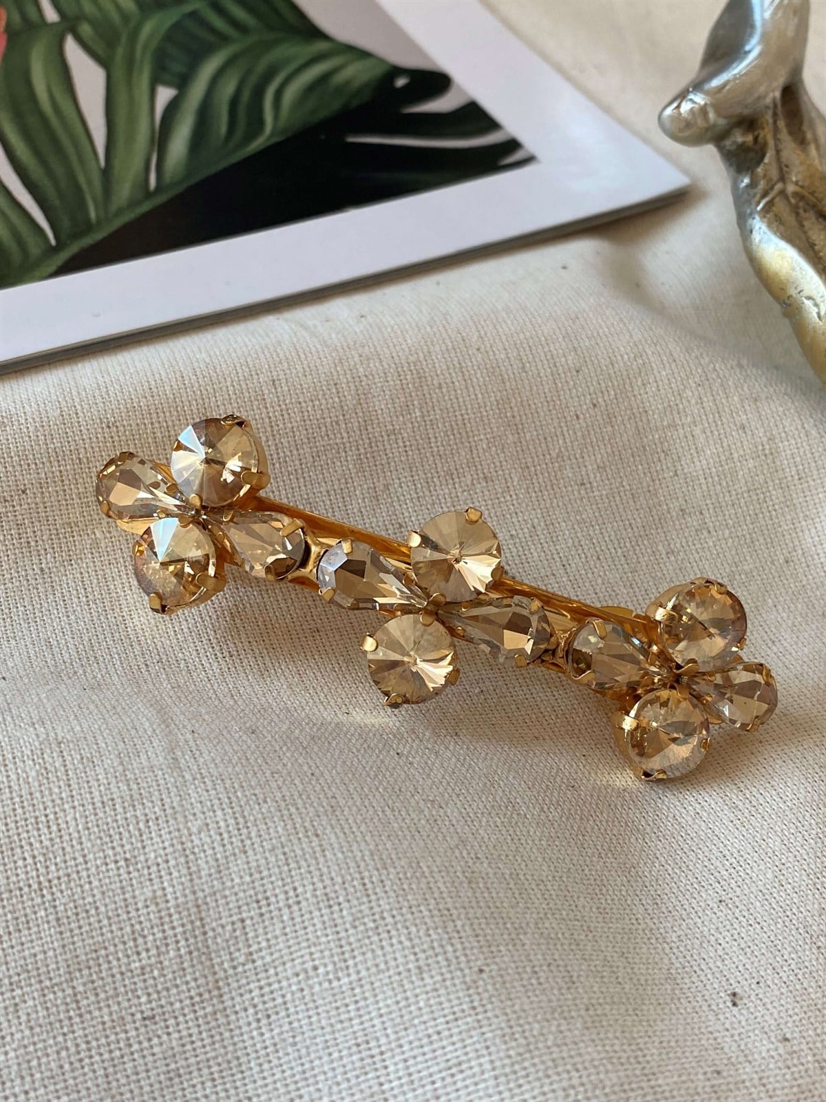 Crystal Honey Color Clasp
