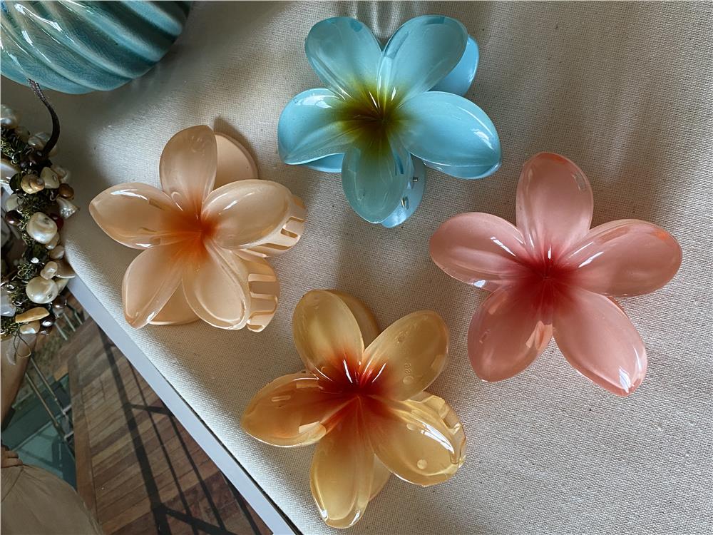 Lotus Çiçek Toka 8 cm