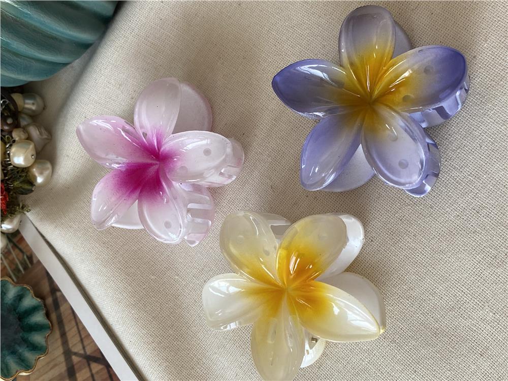 Lotus Çiçek Toka 6 cm