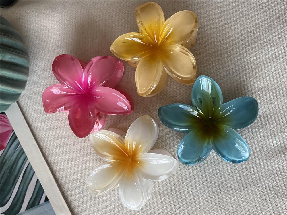 Lotus Çiçek Toka 7 cm