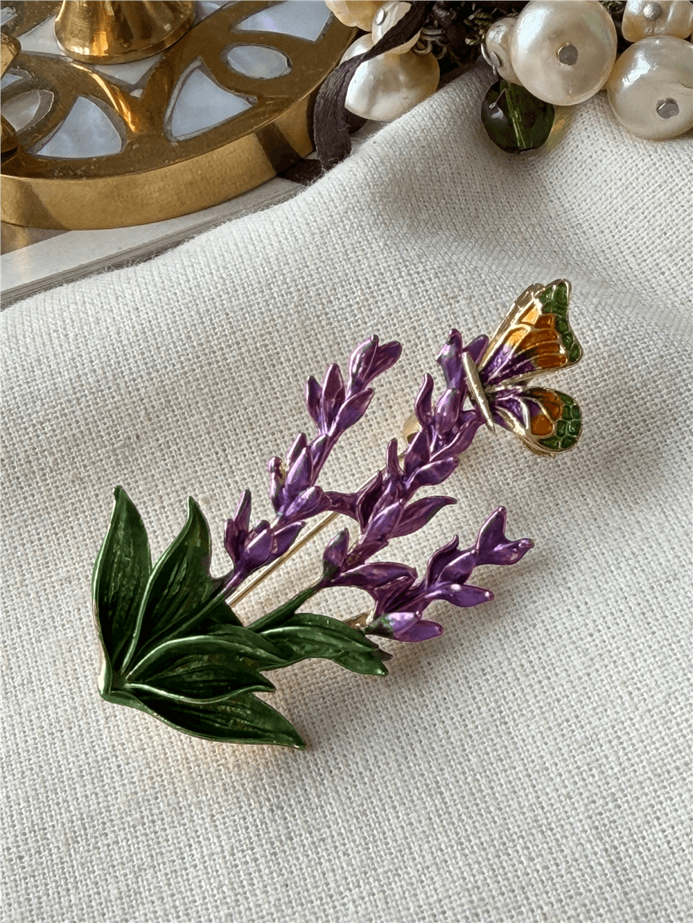 Mor Lavanta Broş