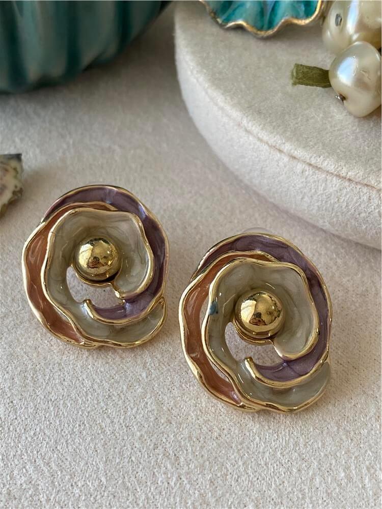 Mor Mineli Gül Model Küpe