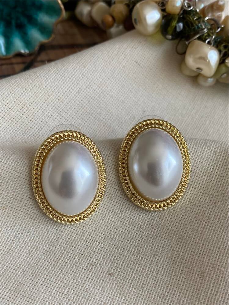Oval Pearl Küpe