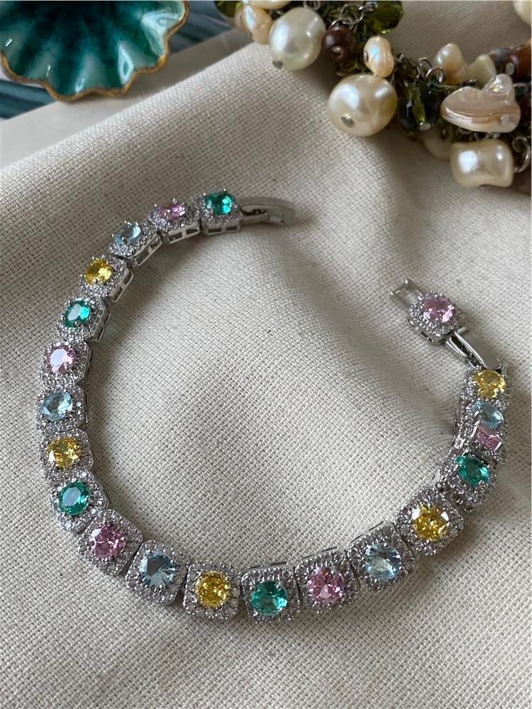 Özel Seri Pastel Kare Taş Bileklik