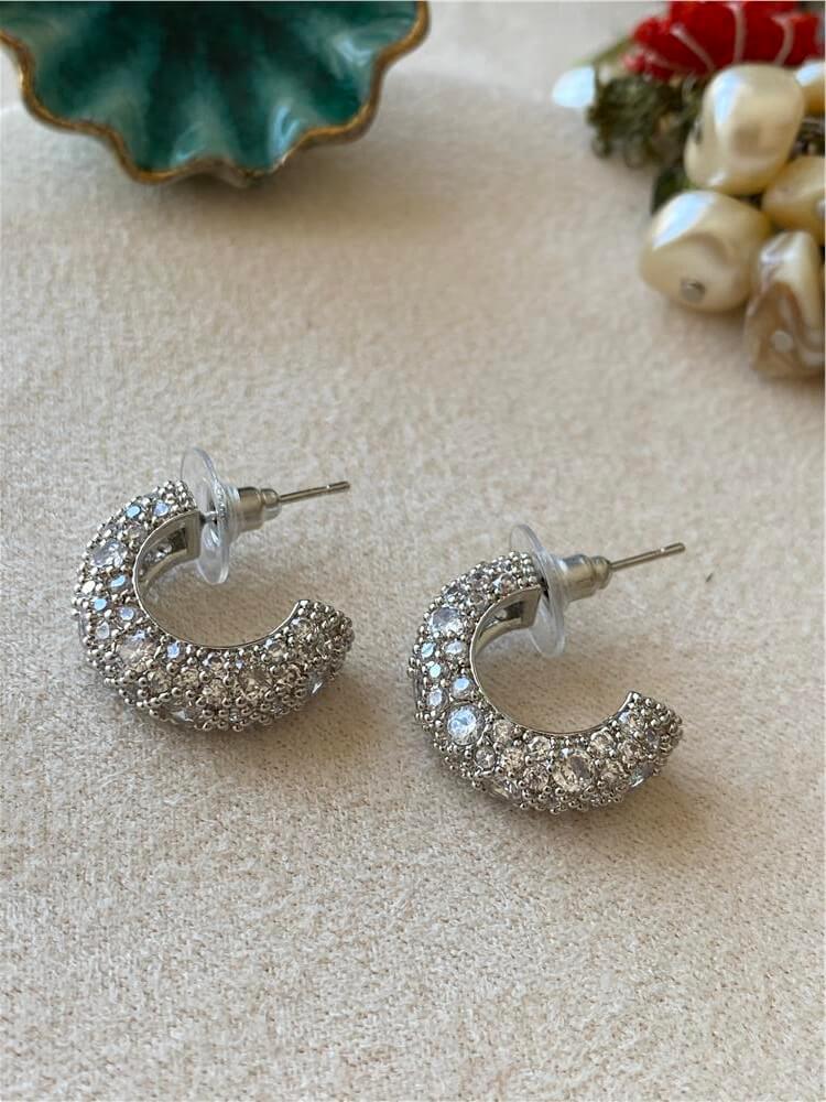 Özel Seri Taşlı C Model Küpe