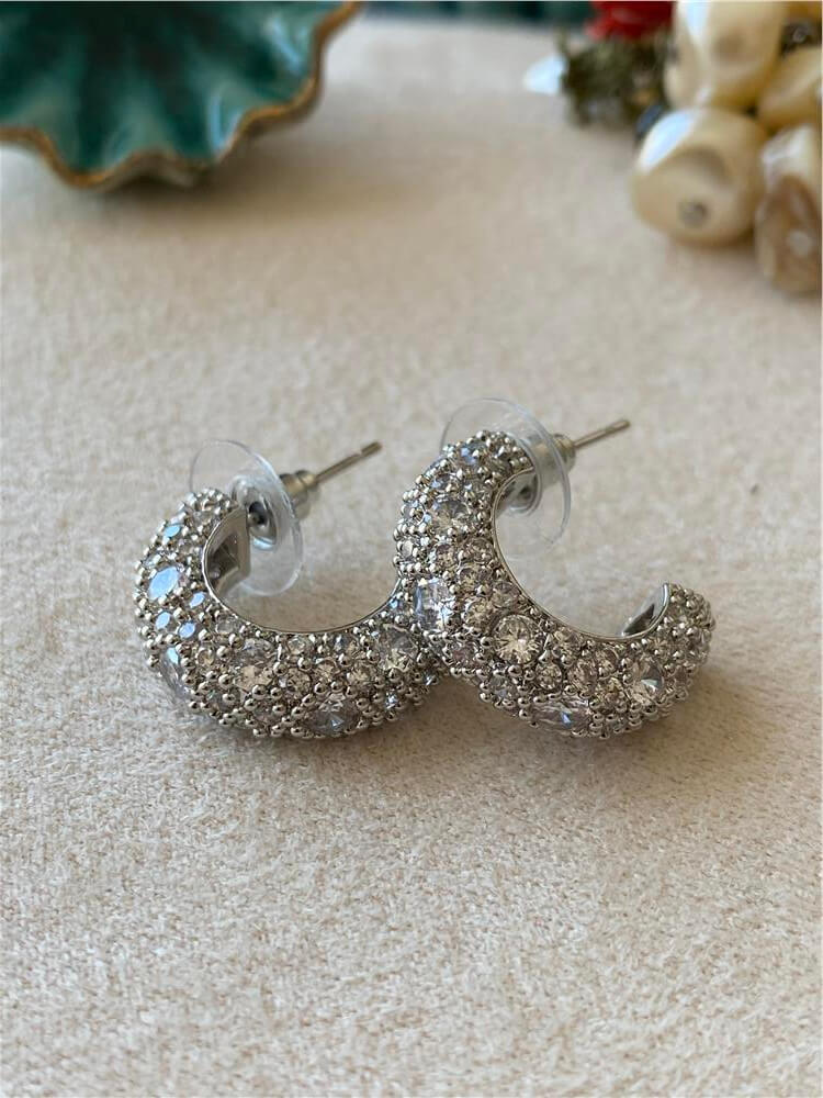 Özel Seri Taşlı C Model Küpe