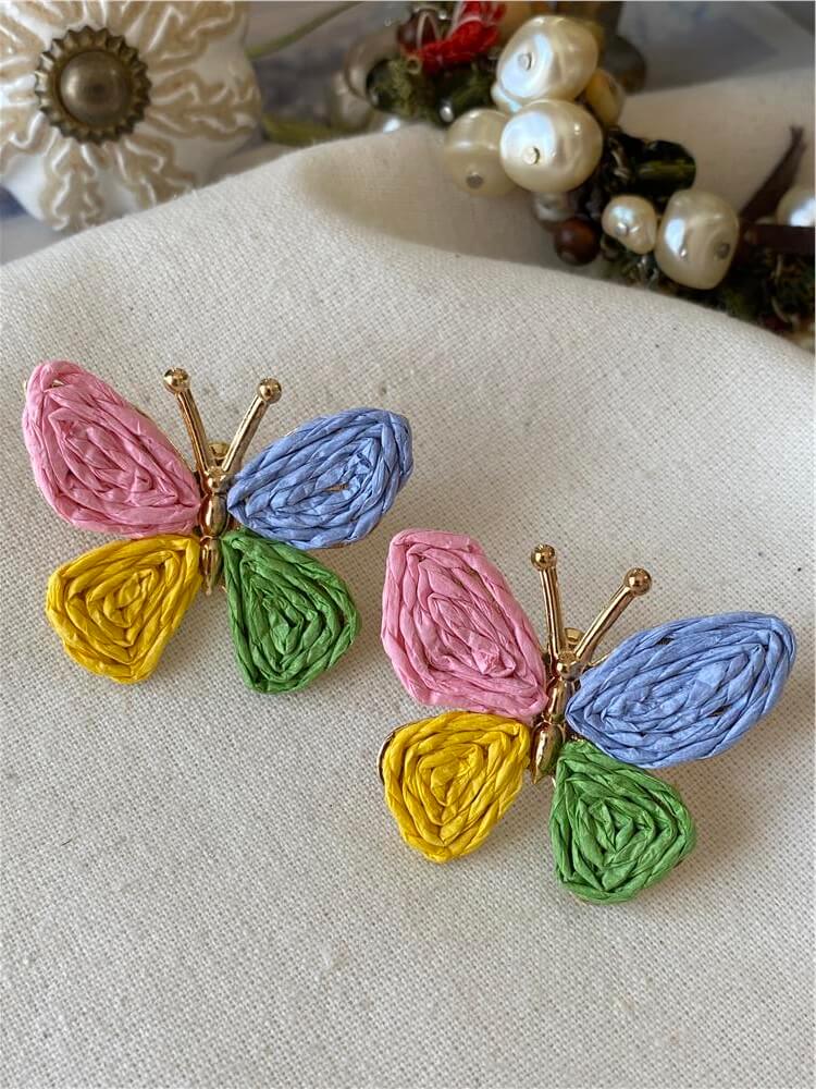 Pastel Renkli Hasır Kelebek Küpe