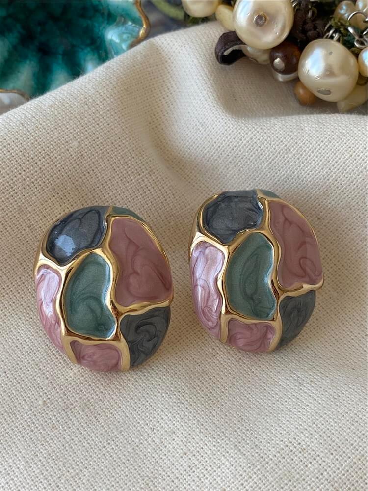 Pembe Mineli Düğme Küpe