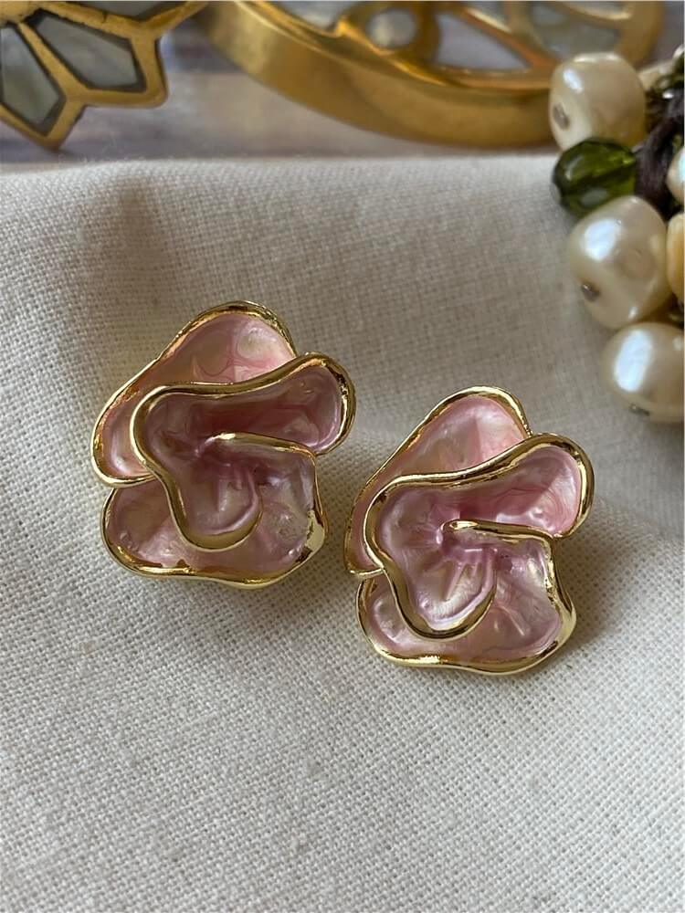Pembe Mineli Menekşe Küpe