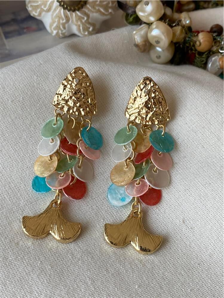 Renkli Pul Sallantılı Balık Küpe
