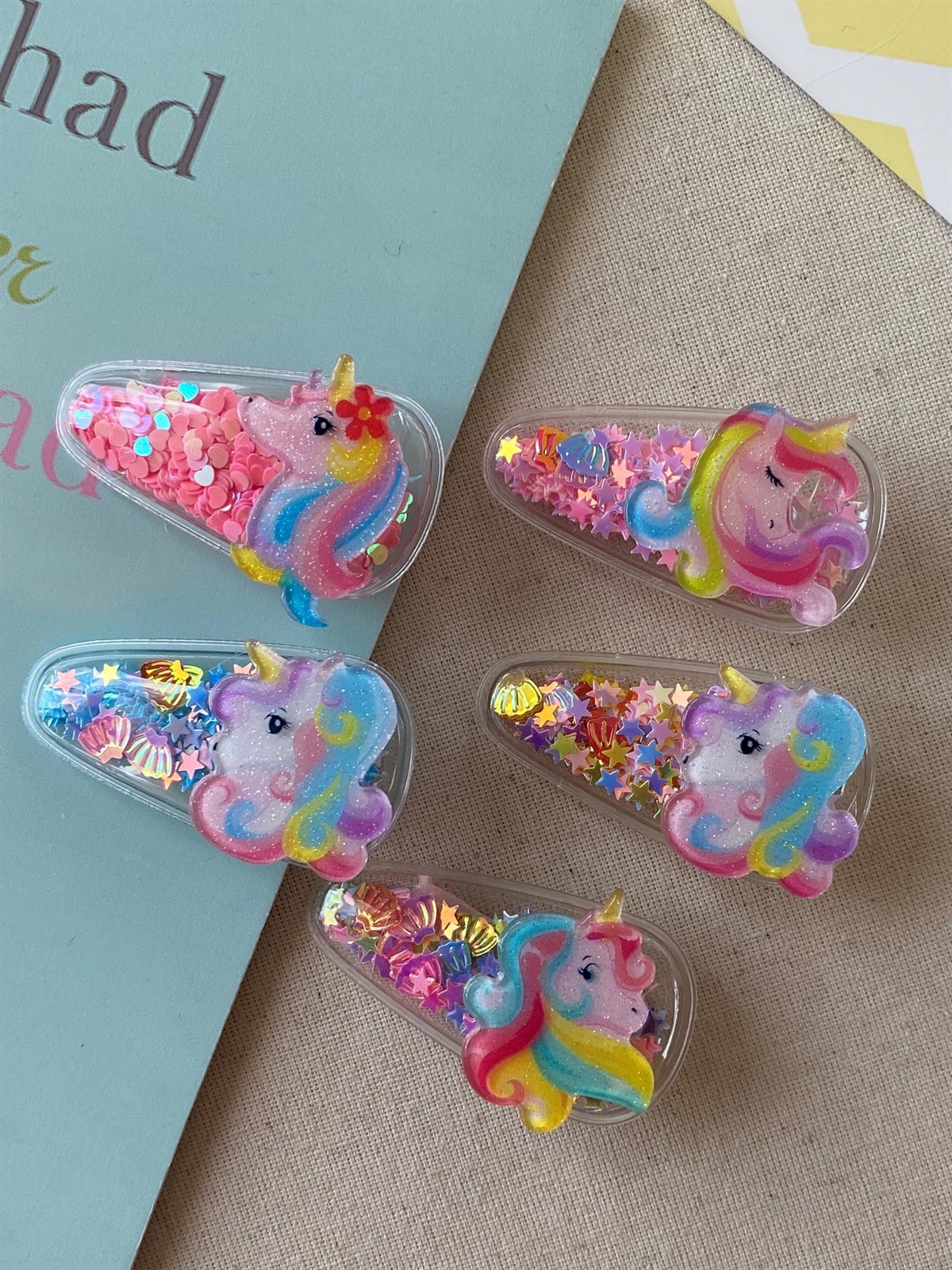 Renkli Unicorn Toka
