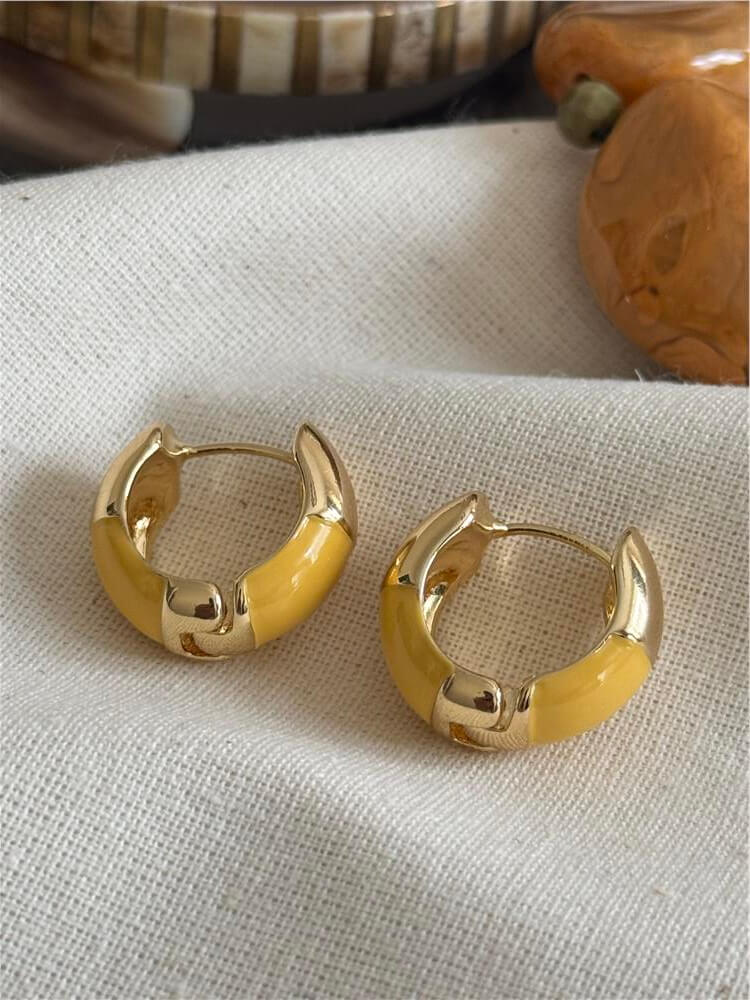 Sarı Hatlı Bombe Halka Küpe