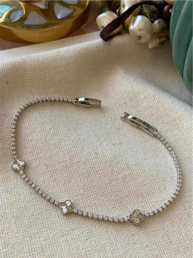Silver Cleef Model İnce Suyolu Bileklik