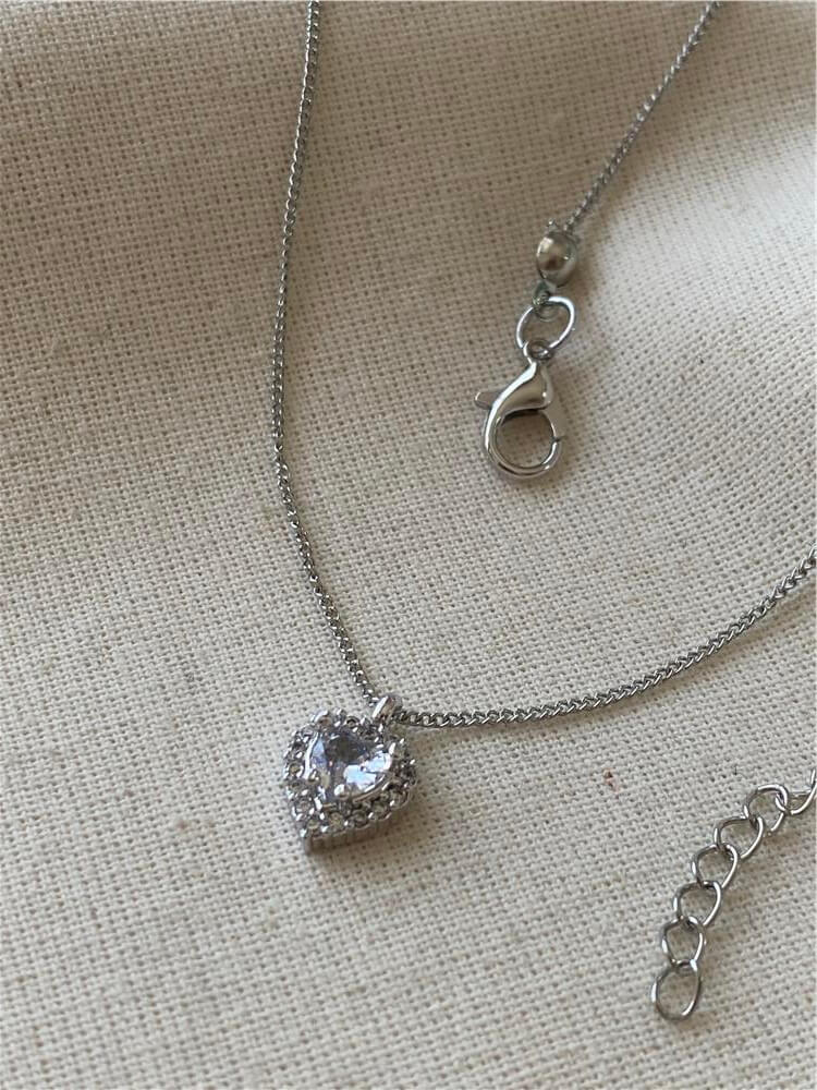 Silver Taşlı Kalp Charmlı Kolye