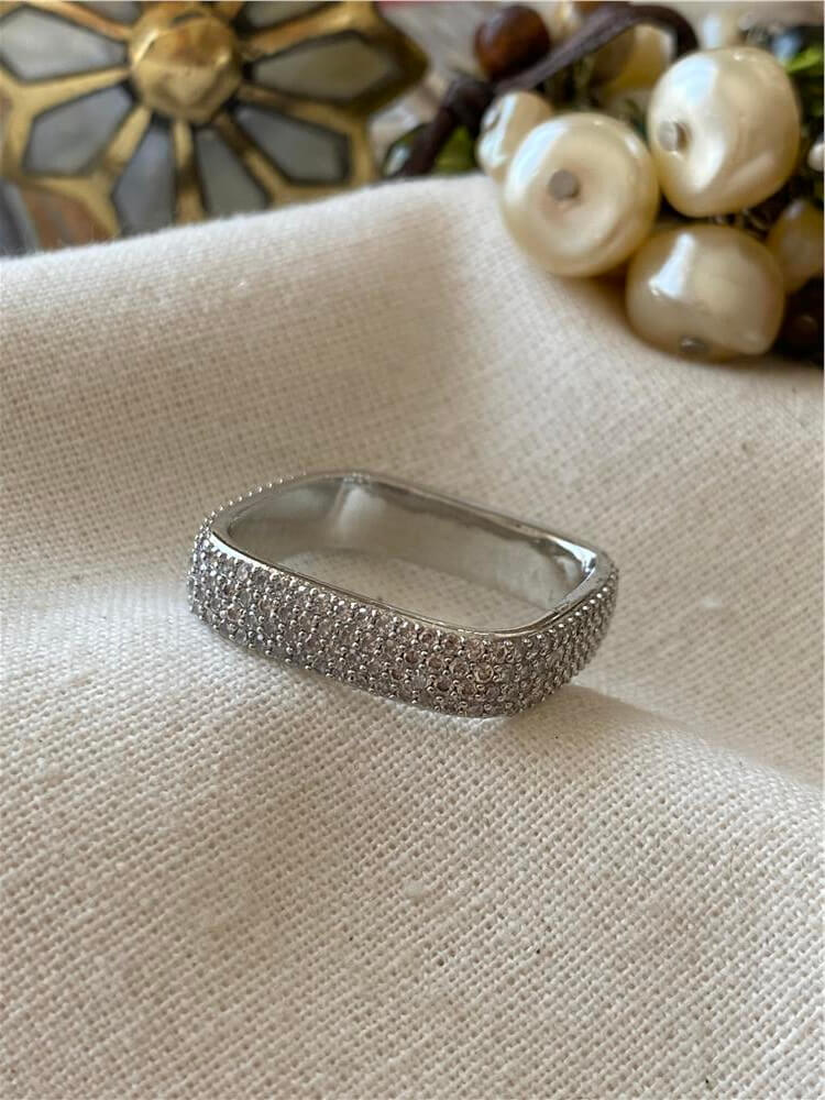 Silver Taşlı Kare Yüzük