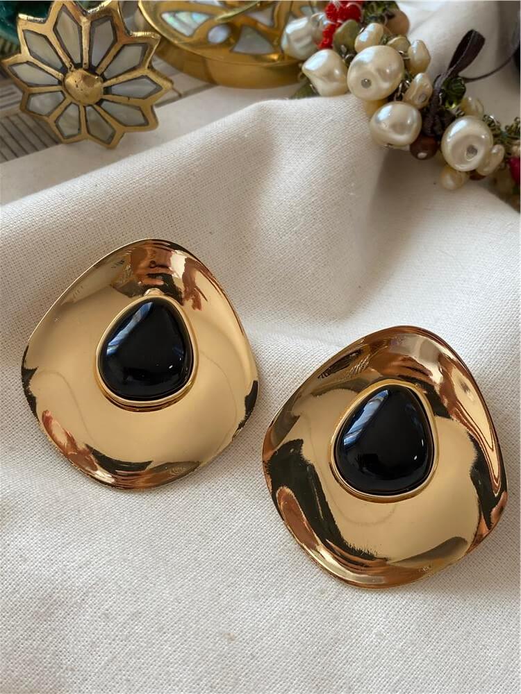 Siyah Taşlı Vintage Plaka Küpe
