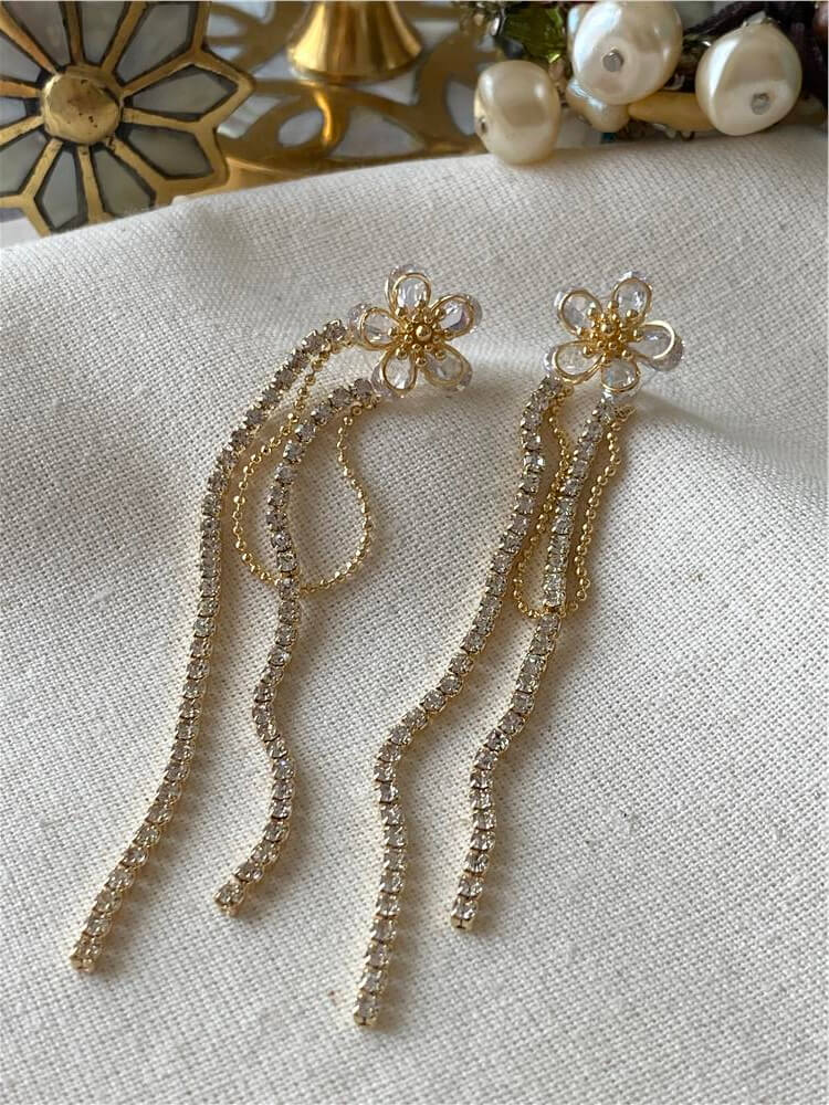 Suyolu Sallantılı Gold Çiçek Küpe