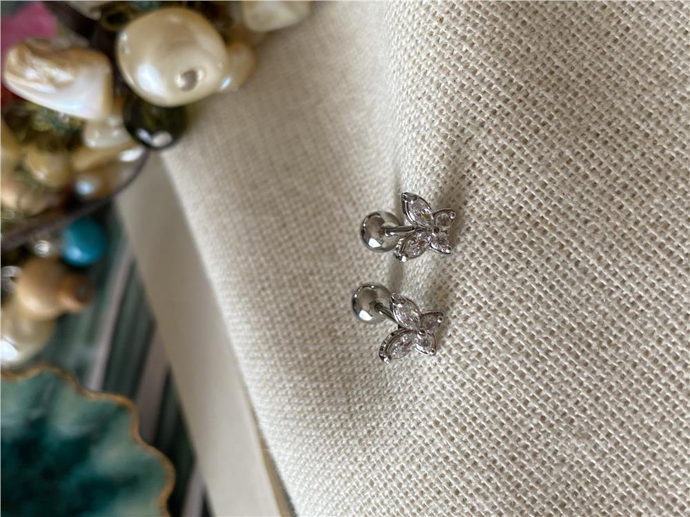 Taşlı Butterfly Piercing