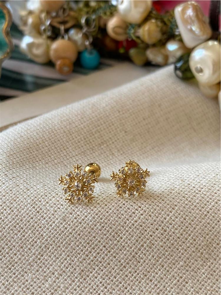 Taşlı Kar Tanesi Piercing